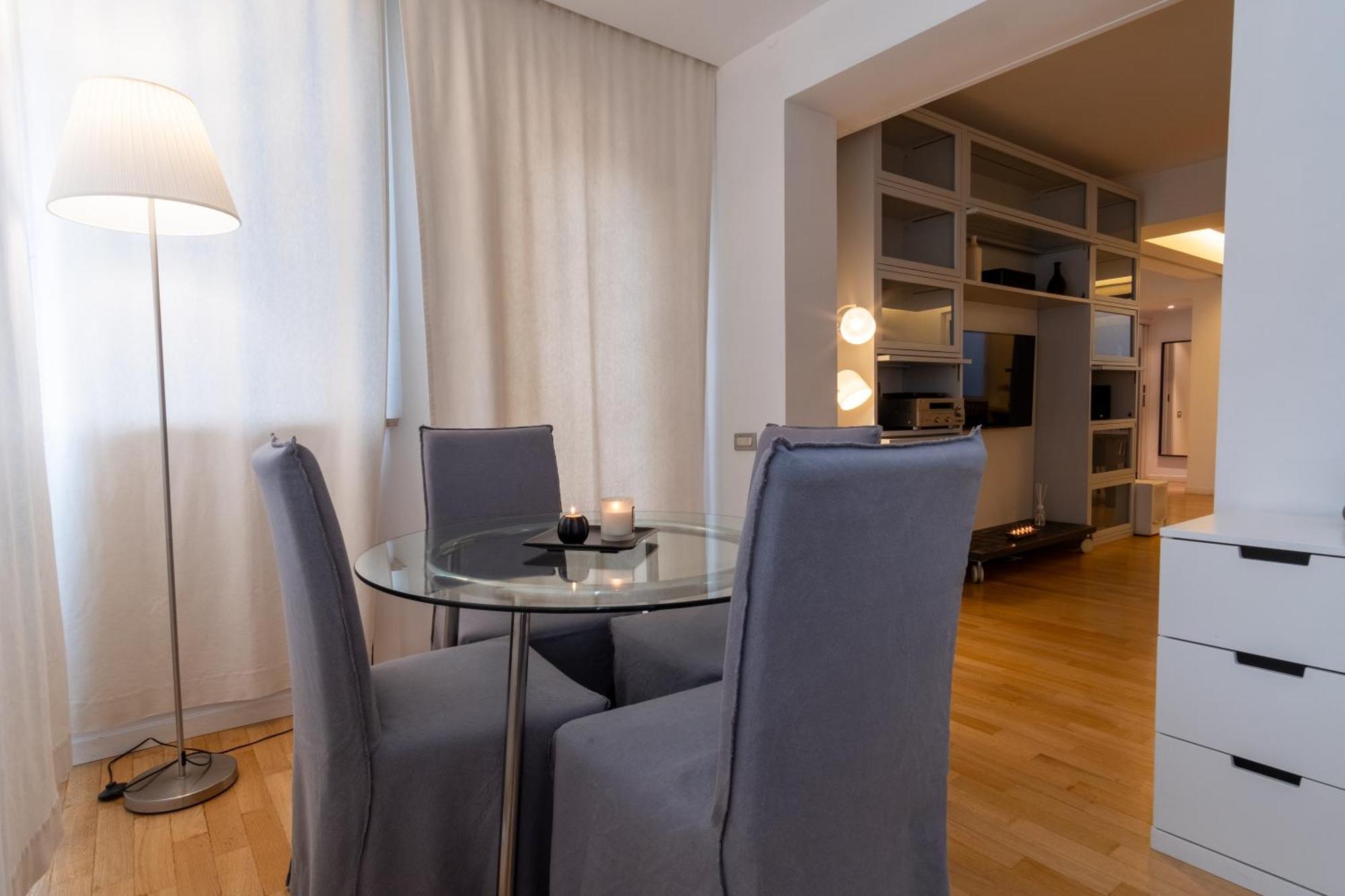 Attic With Terrace And Jacuzzi - Luxury Apartment Řím Exteriér fotografie